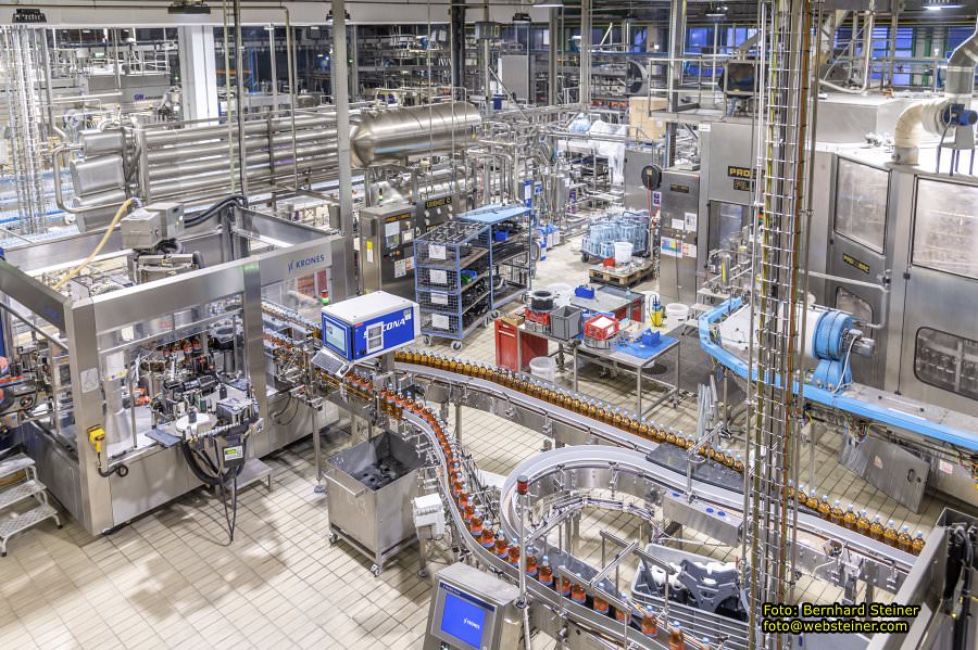 Vöslauer Mineralwasser, Dezember 2023