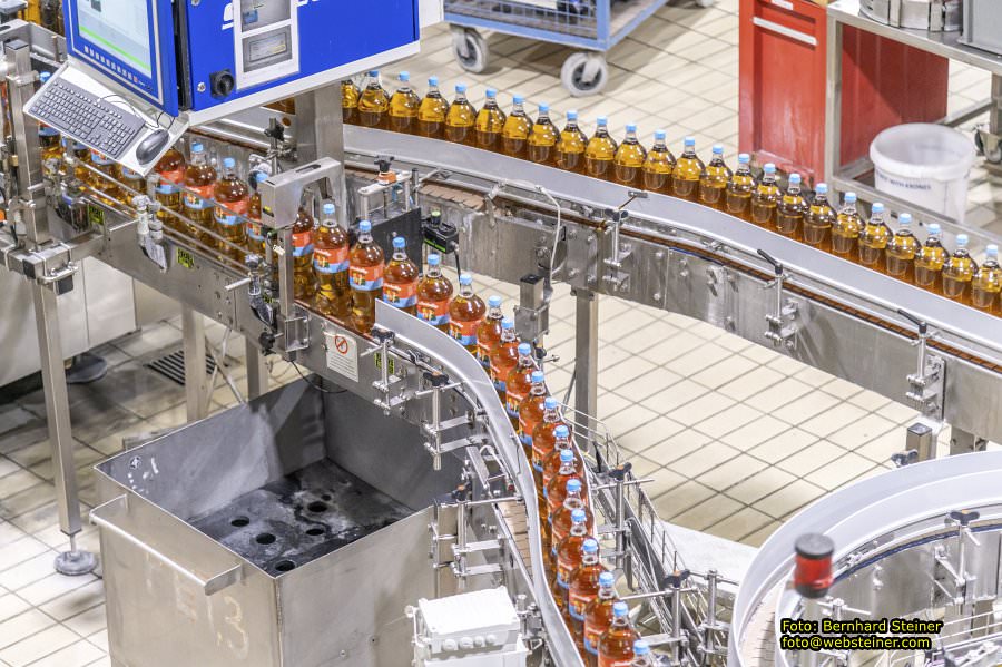 Vöslauer Mineralwasser, Dezember 2023