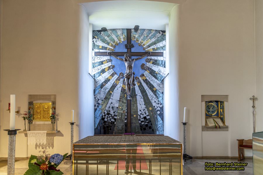 Hundertwasserkirche Bärnbach, Pfarrkirche hl. Barbara, September 2023