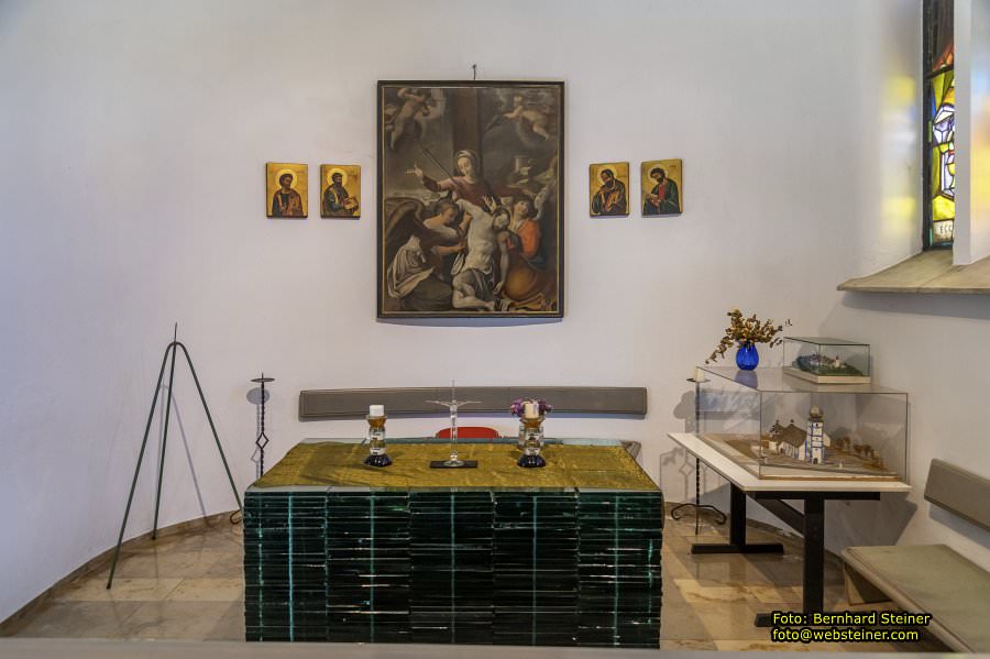 Hundertwasserkirche Bärnbach, Pfarrkirche hl. Barbara, September 2023