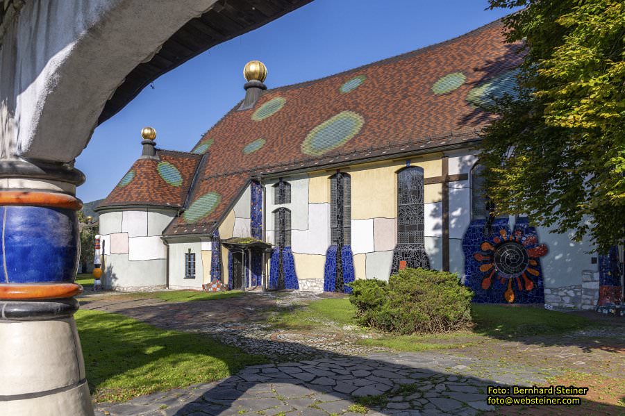 Hundertwasserkirche Bärnbach, Pfarrkirche hl. Barbara, September 2023