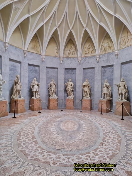 Franzensburg und Schlosspark Laxenburg, April 2023